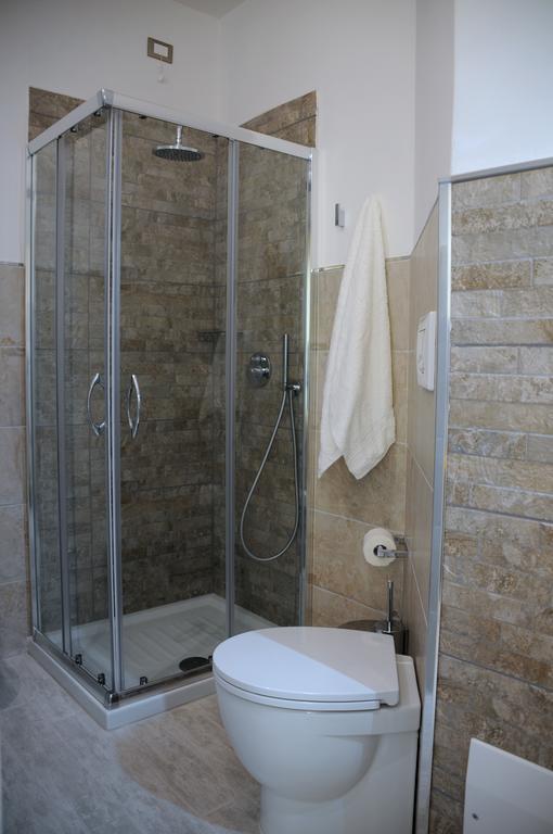 Piazza Martiri Rooms 칼리아리 객실 사진